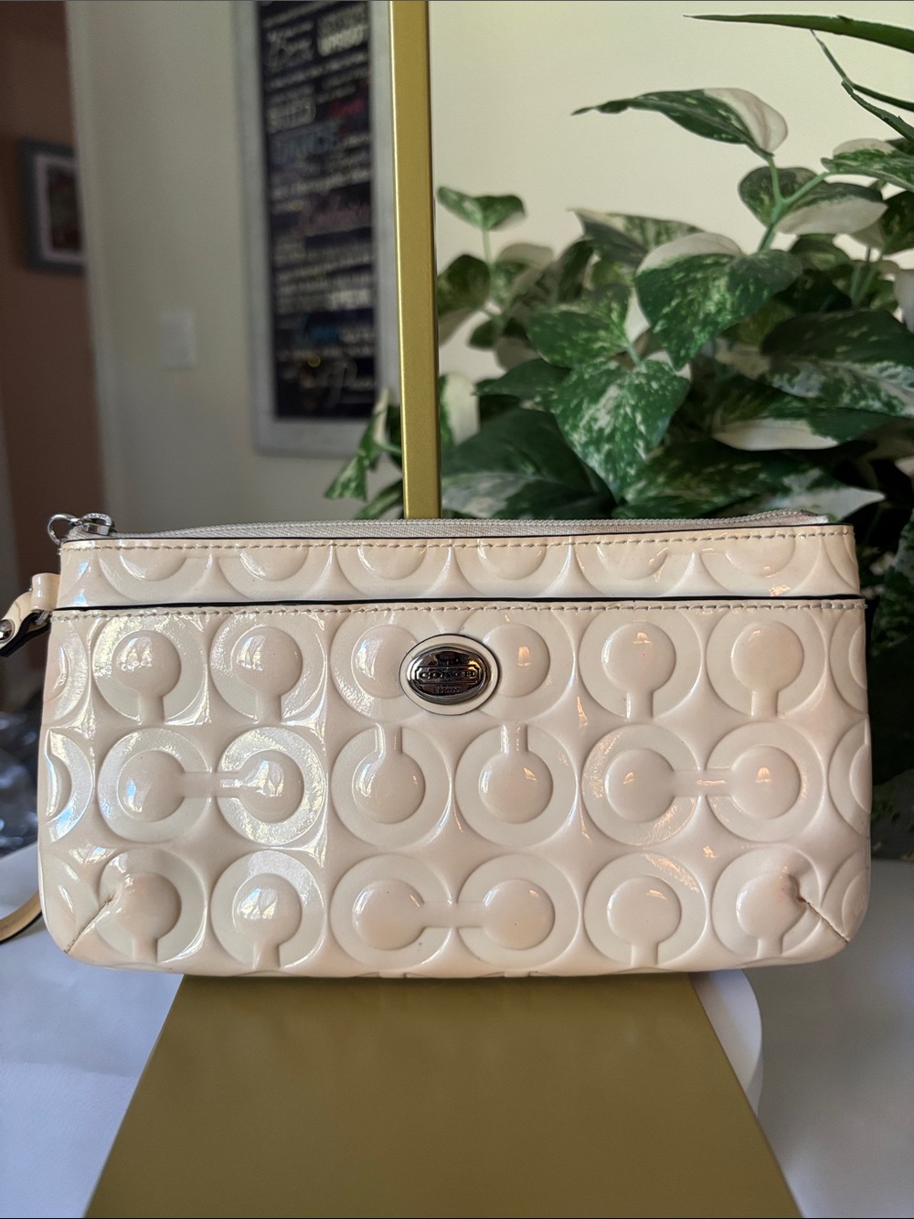 Coach Peyton Patent Leather Wristlet in Cream